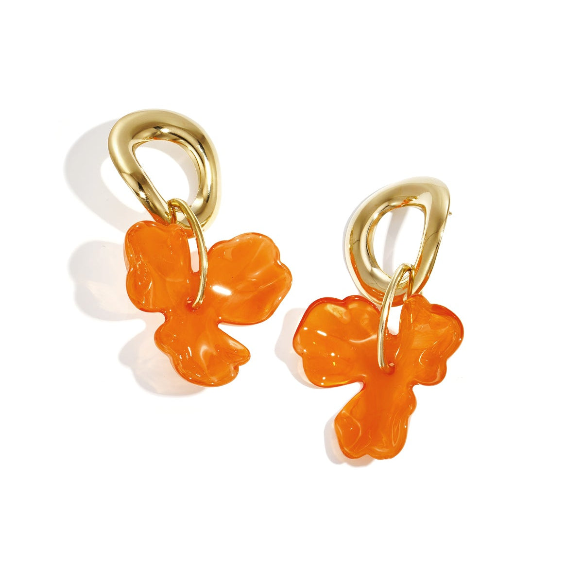 Boucles d'oreilles rondes avec fleur pendante